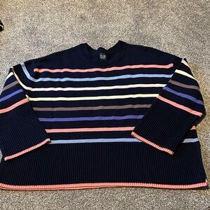 Beautiful gap sweater